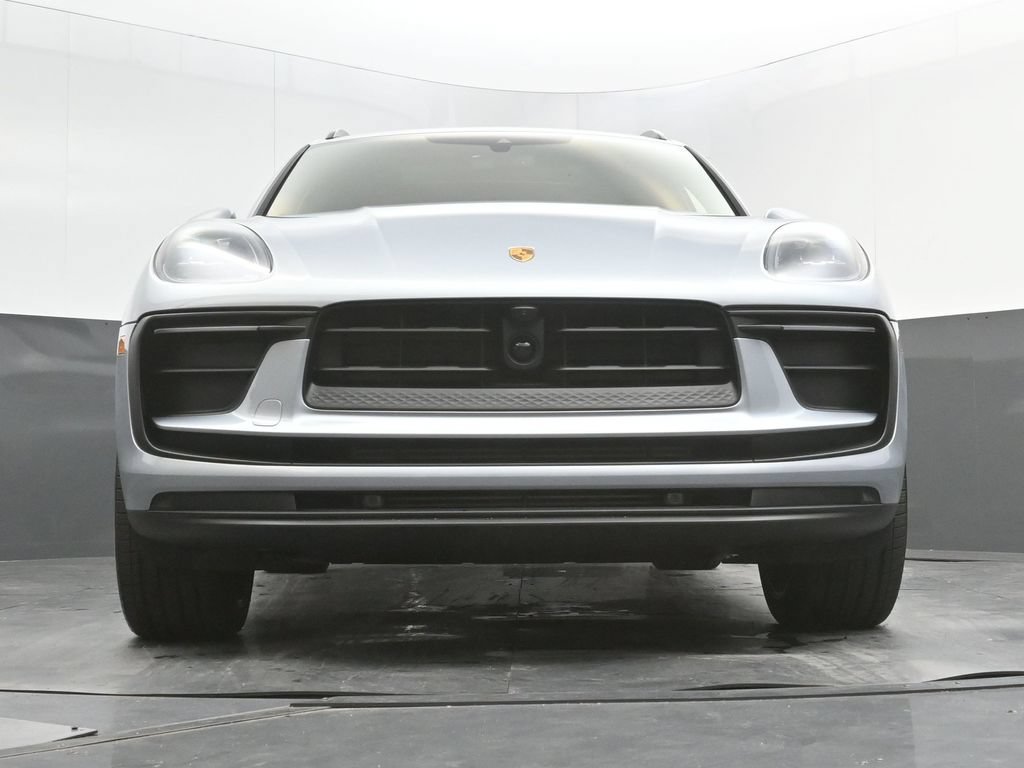 New 2026 Porsche Macan AWD/4WD image 41