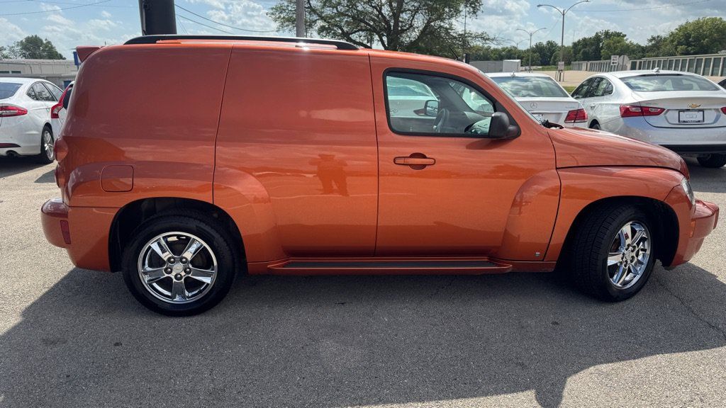 Used 2008 Chevrolet HHR LS FWD image 11