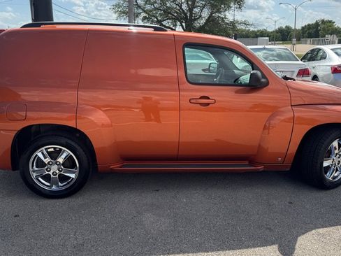 Used 2008 Chevrolet HHR LS FWD image 11