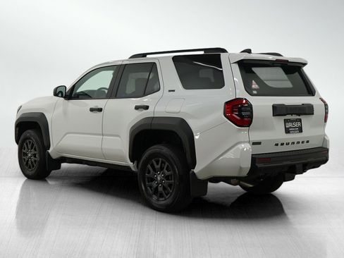 Used 2025 Toyota 4Runner SR5 image 5