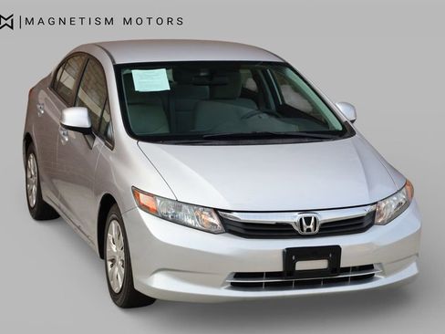 Used 2012 Honda Civic LX image 4