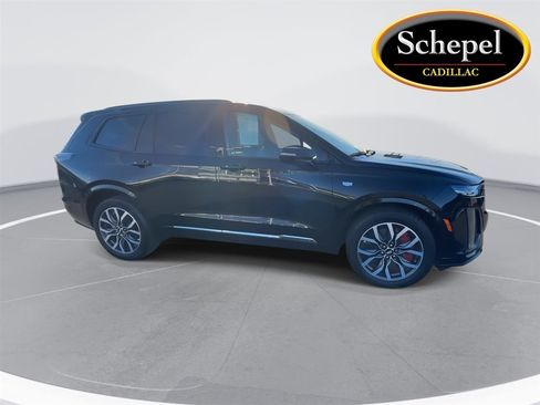 Certified 2024 Cadillac XT6 Sport w/ LPO, Floor Liner Package AWD/4WD image 9