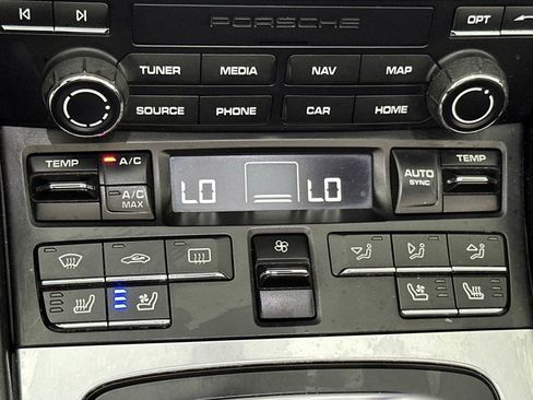 Used 2018 Porsche 911 Turbo w/ Light Design Package image 19