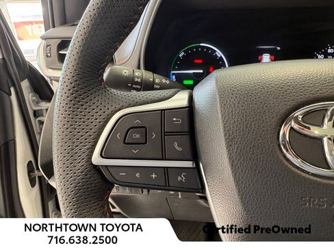 Used 2023 Toyota Sienna XSE w/ XSE Plus Package image 36