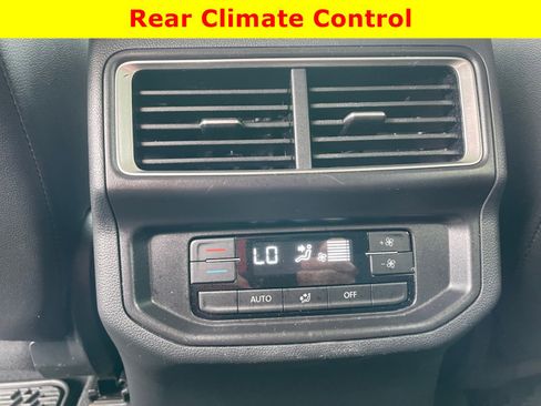 Used 2026 Volkswagen Atlas SE AWD/4WD image 17