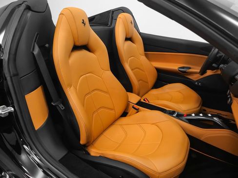 Used 2018 Ferrari 488 Spider RWD image 25