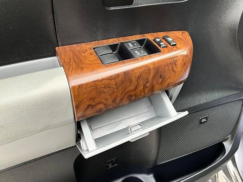 Used 2012 Toyota Tundra Limited w/ Platinum Pkg image 14