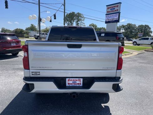 Used 2022 Chevrolet Silverado 1500 Custom RWD image 5