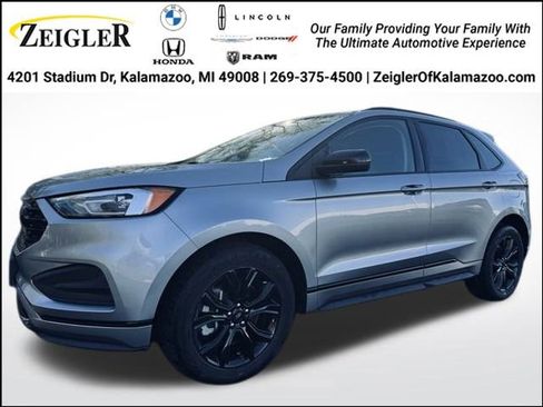 Used 2022 Ford Edge SE w/ Black Appearance Package image 1