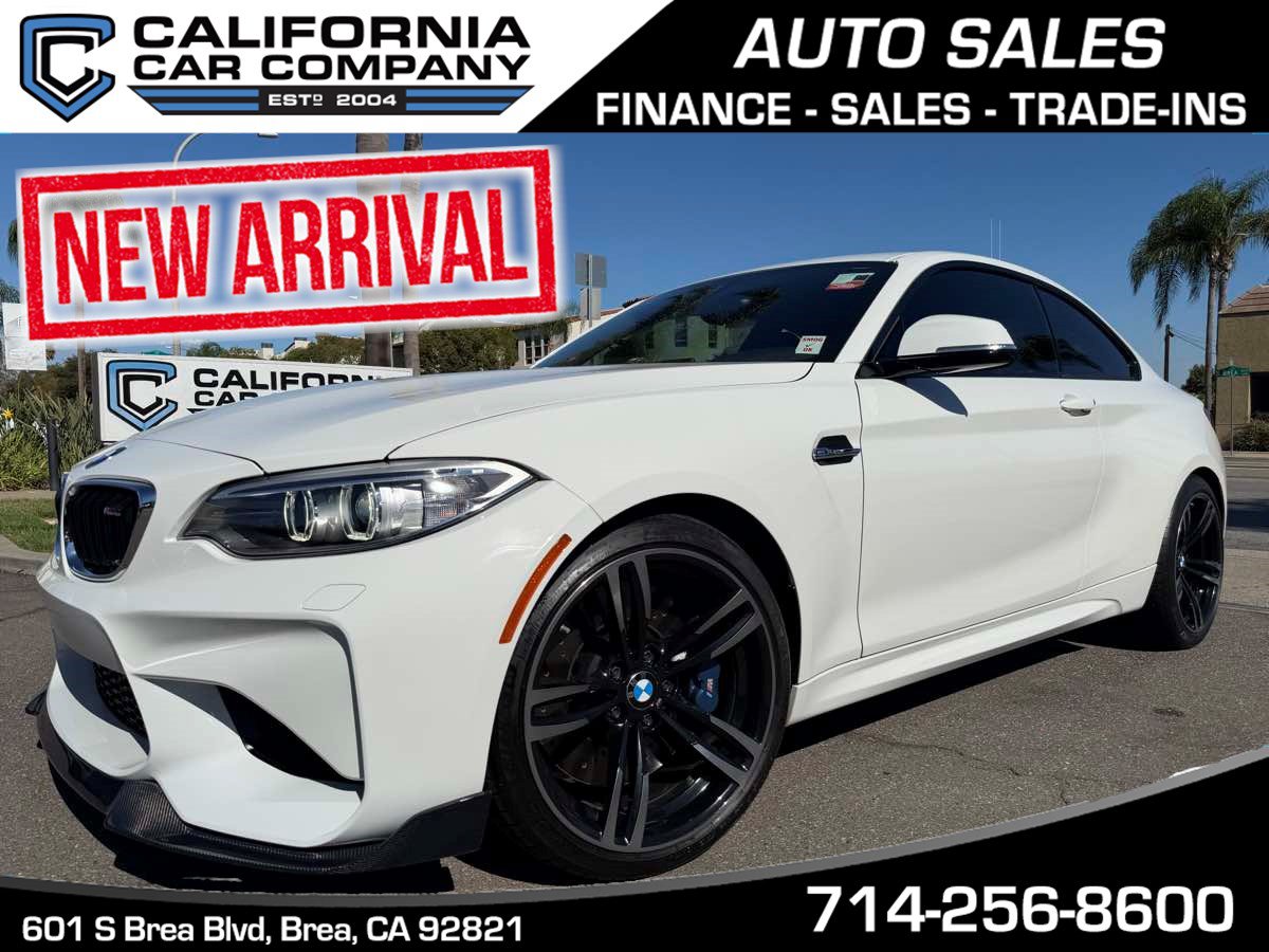 Used 2017 BMW M2 RWD image 1