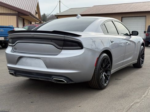 Used 2018 Dodge Charger SXT Plus image 8