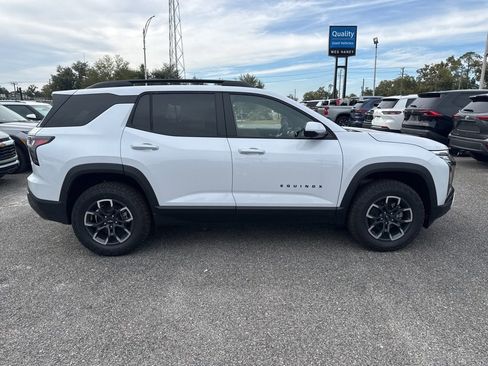 New 2026 Chevrolet Equinox ACTIV w/ Convenience Package III image 3