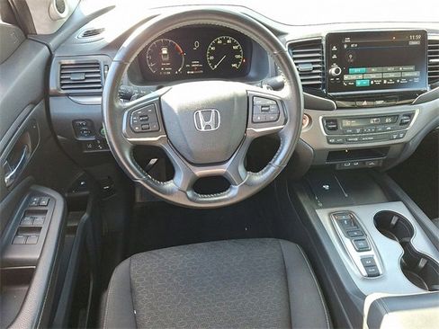 Certified 2024 Honda Ridgeline Sport image 12