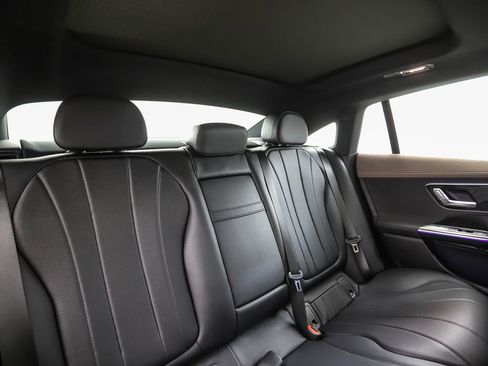 Used 2023 Mercedes-Benz EQE 350+ 4MATIC Sedan image 26