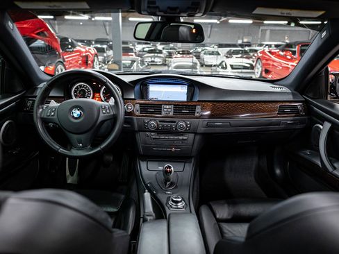 Used 2011 BMW M3 Coupe RWD image 7