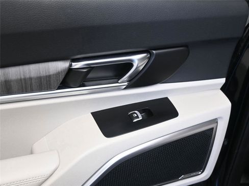 Used 2024 Kia Telluride EX image 13