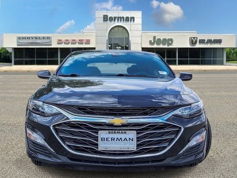 Used 2022 Chevrolet Malibu LT FWD image 5