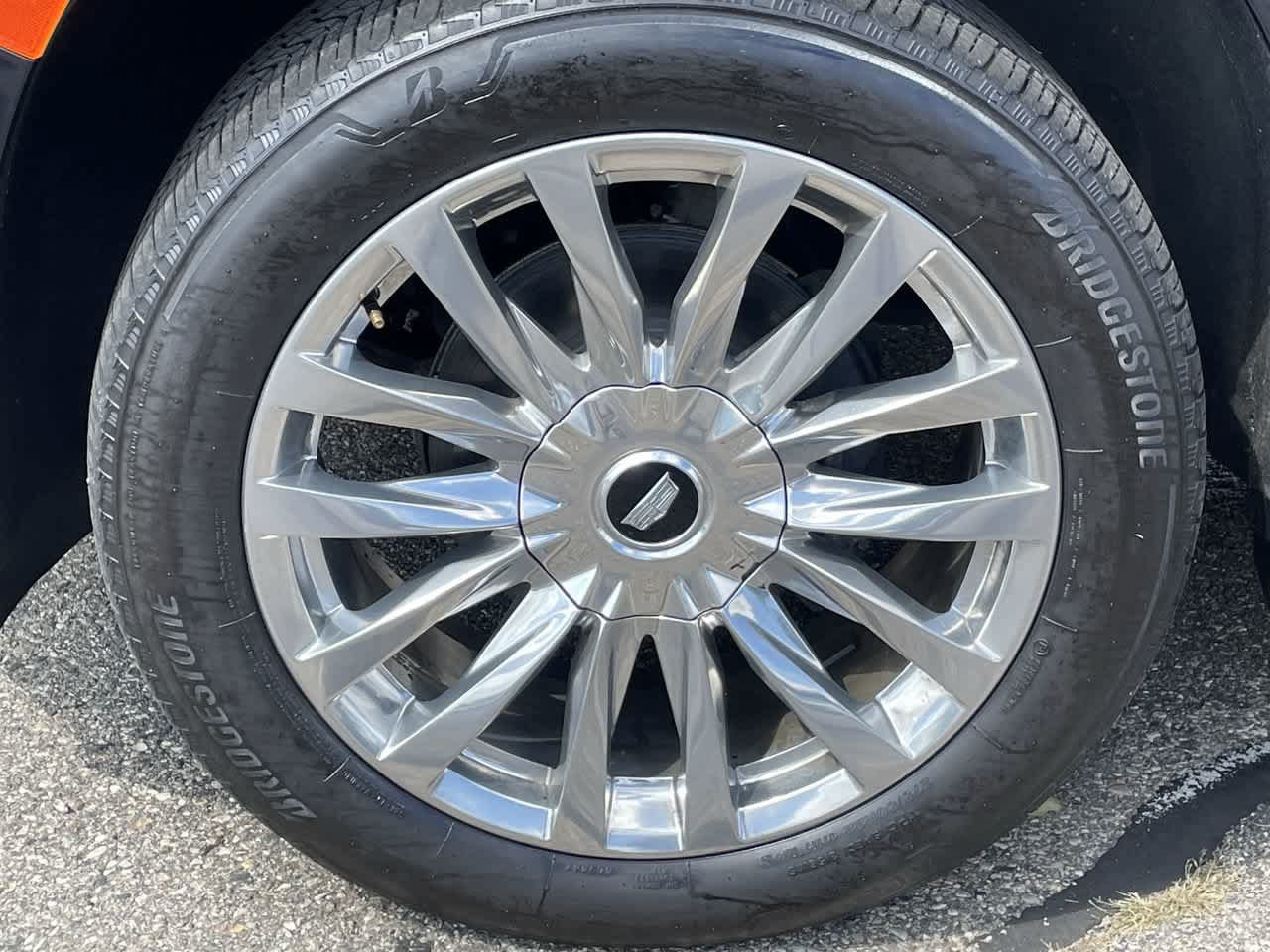 Used 2021 Cadillac Escalade ESV Premium Luxury AWD/4WD image 43