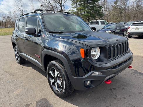 Used 2020 Jeep Renegade Trailhawk w/ Premium Leather Group image 7