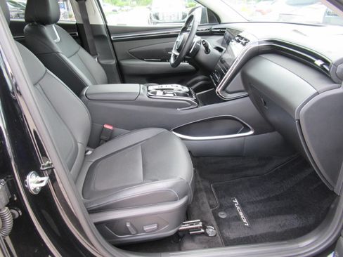 Used 2024 Hyundai Tucson Limited FWD image 10