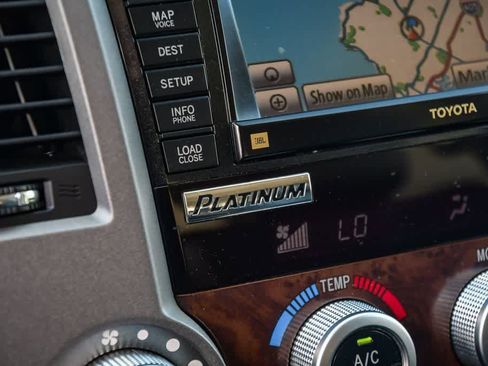 Used 2013 Toyota Tundra Platinum w/ Platinum Pkg RWD image 24