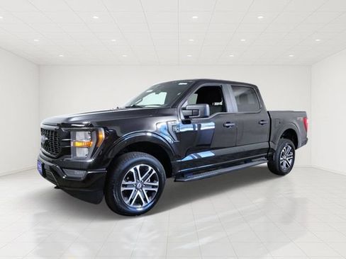 Certified 2023 Ford F150 XL w/ STX Appearance Package AWD/4WD image 3