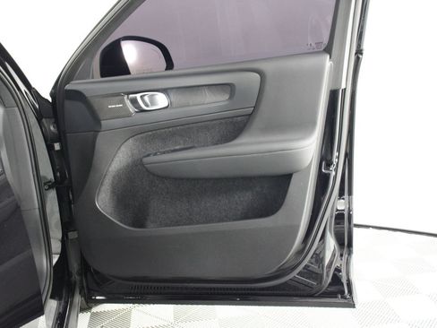 Certified 2023 Volvo XC40 Recharge Ultimate w/ Protection Package Premier AWD/4WD image 21