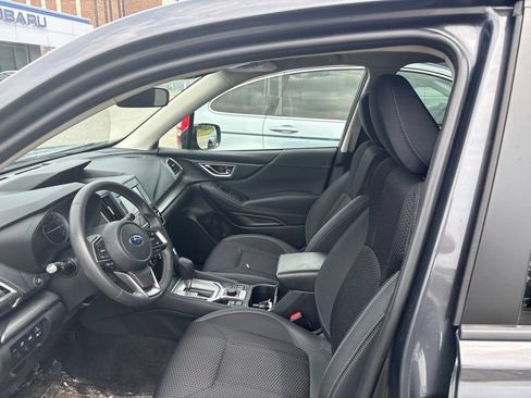 Used 2024 Subaru Forester Premium AWD/4WD image 7