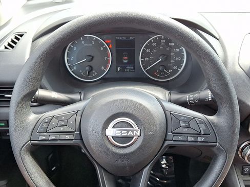 Used 2025 Nissan Sentra S FWD image 18