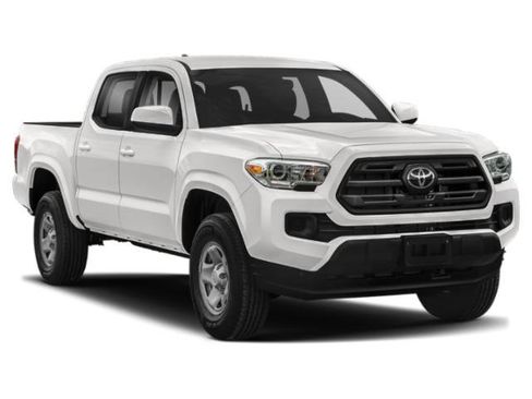 Used 2019 Toyota Tacoma SR5 RWD image 6