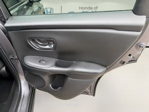 Certified 2023 Honda HR-V LX image 29