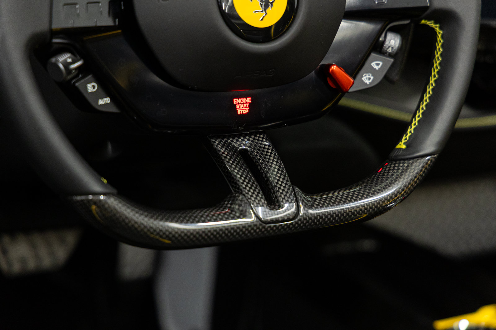 Used 2025 Ferrari SF90 Spider AWD/4WD image 75