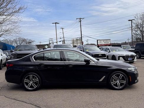 Used 2023 BMW 530i xDrive w/ Premium Package image 8