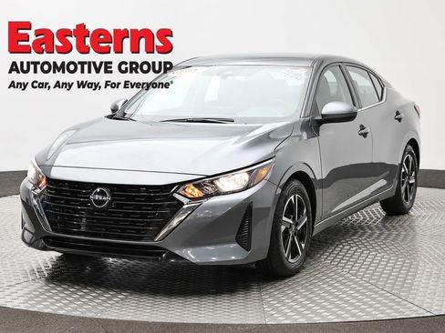 Used 2024 Nissan Sentra SV image 1