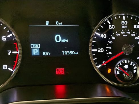 Used 2022 Kia Telluride EX w/ Towing Package image 8