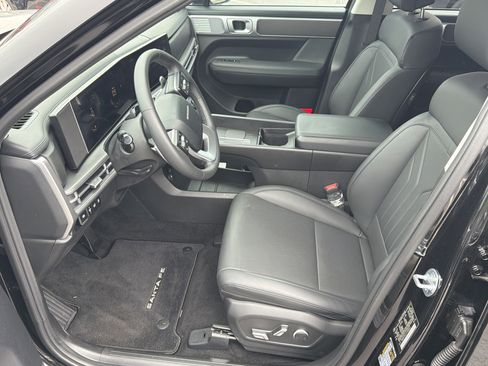 Used 2026 Hyundai Santa Fe SEL FWD image 18