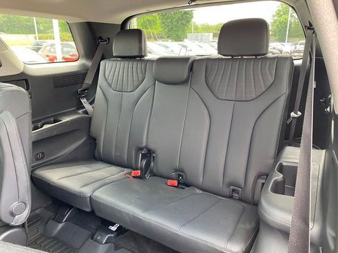 Used 2025 Hyundai Palisade Limited FWD image 26