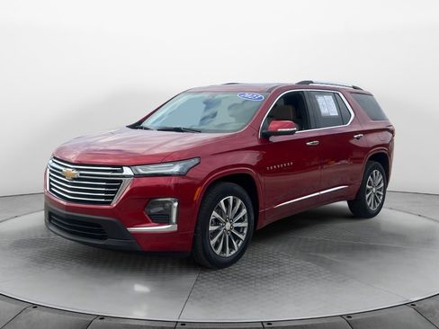 Used 2023 Chevrolet Traverse Premier w/ LPO, Floor Liner Package image 3