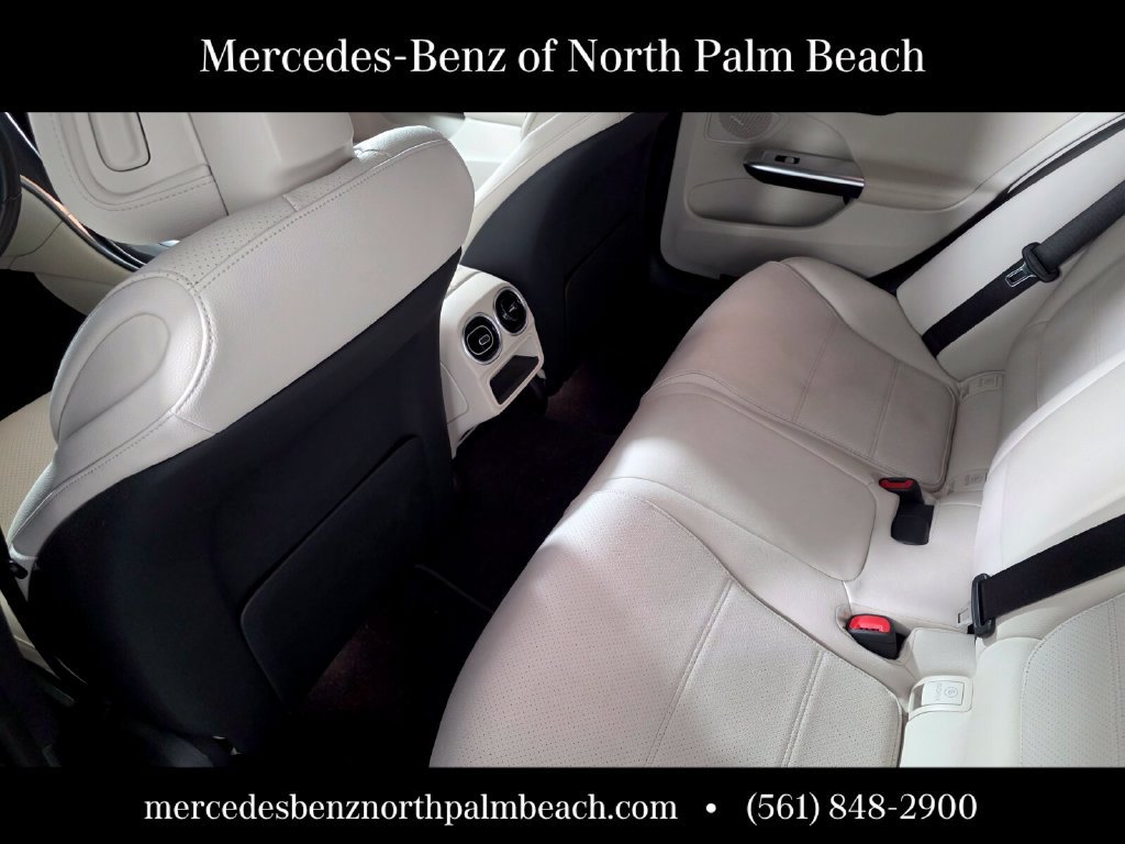 Used 2023 Mercedes-Benz C 300 Sedan image 14