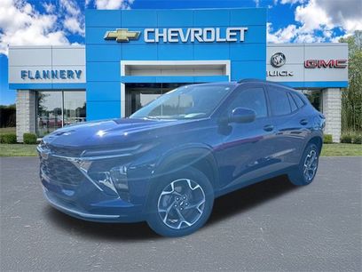 Certified 2024 Chevrolet Trax LT w/ Driver Confidence Package