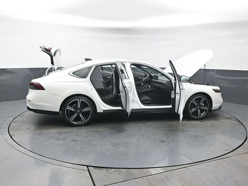 Certified 2023 Honda Accord Sport image 50