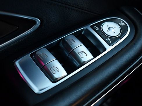 Used 2015 Mercedes-Benz S 550 4MATIC Coupe image 45