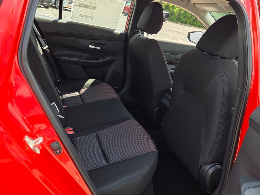 New 2027 Nissan Sentra SR w/ Floor Mat Package FWD image 14
