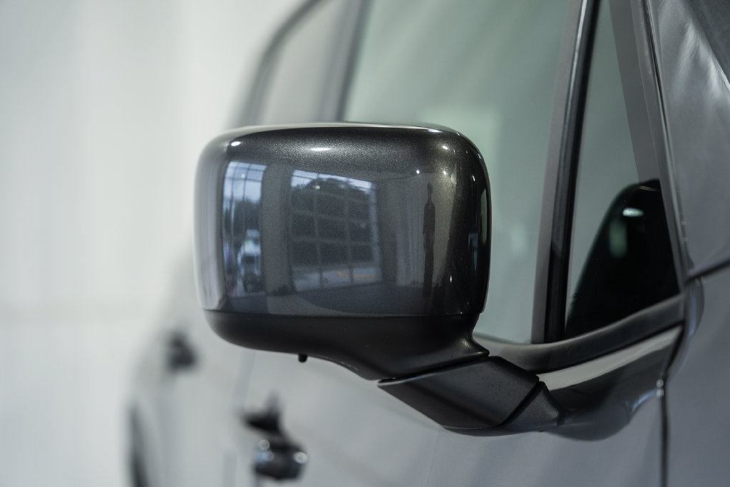 Certified 2018 Jeep Renegade Latitude AWD/4WD image 13