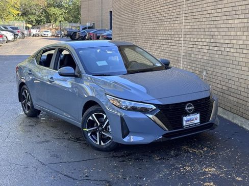 New 2025 Nissan Sentra SV image 4