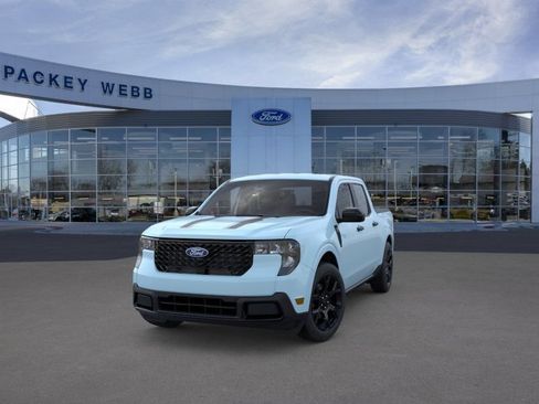 New 2026 Ford Maverick XLT w/ XLT Luxury Package AWD/4WD image 2