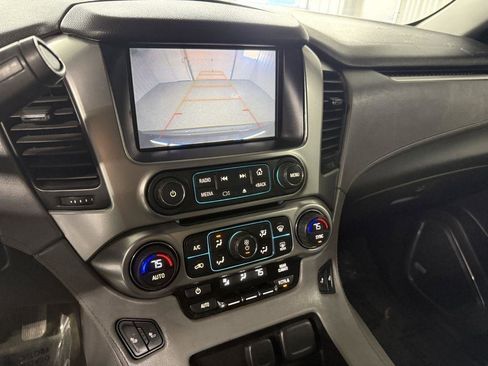 Used 2015 Chevrolet Suburban LT AWD/4WD image 20