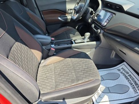 Used 2023 Nissan Kicks SR image 13