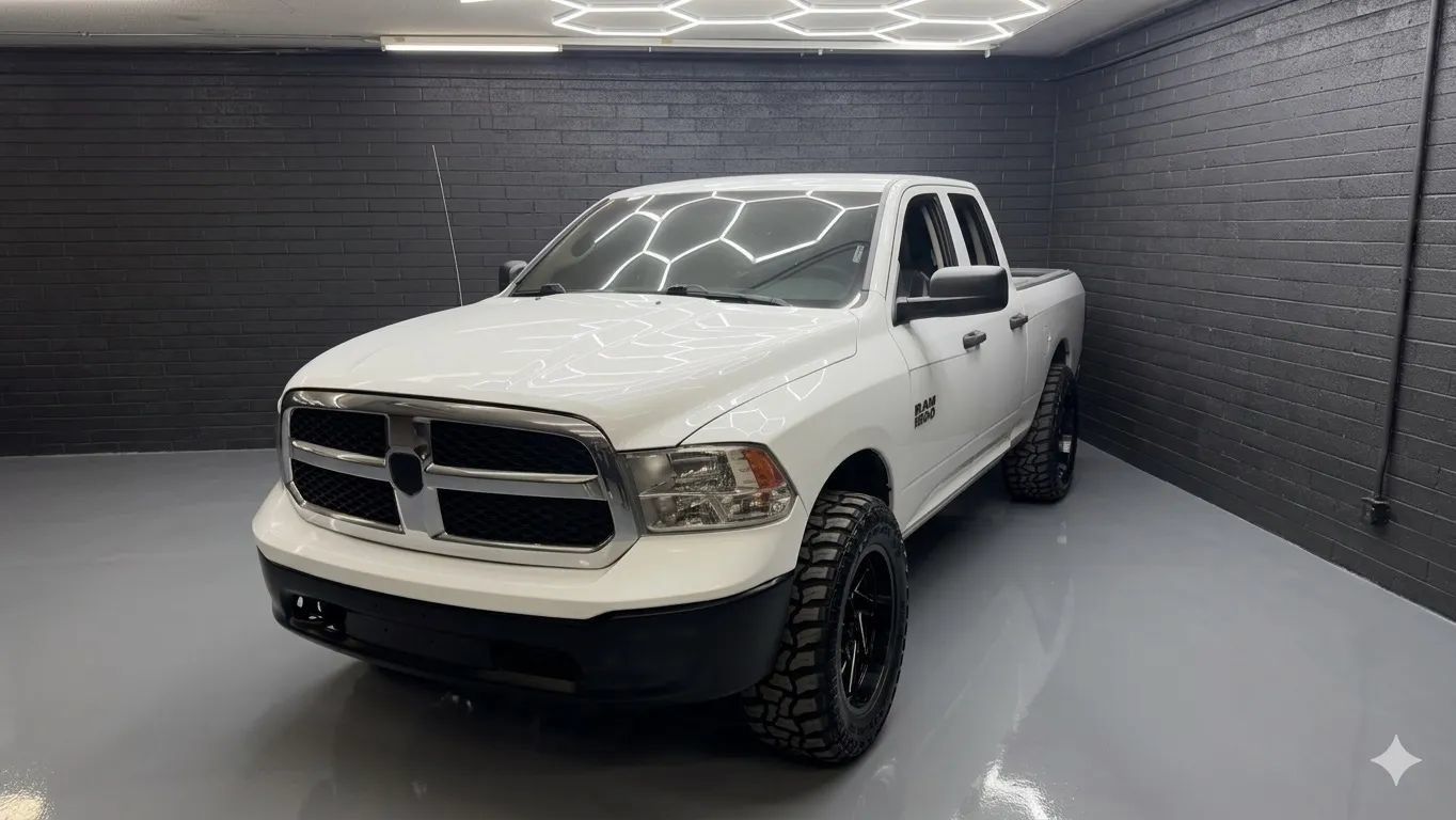 Used 2018 RAM 1500 Tradesman w/ Protection Group AWD/4WD image 3