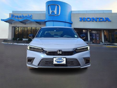 Used 2024 Honda Civic Sport image 2